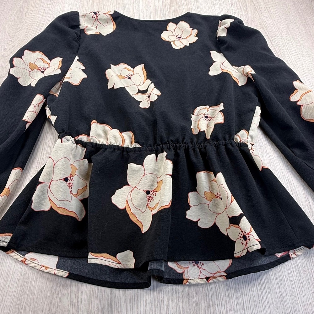 Who What Wear Floral Peplum Blouse Black Puff Sleeve‎ Cottage-core Romantic Med - Picture 3 of 6